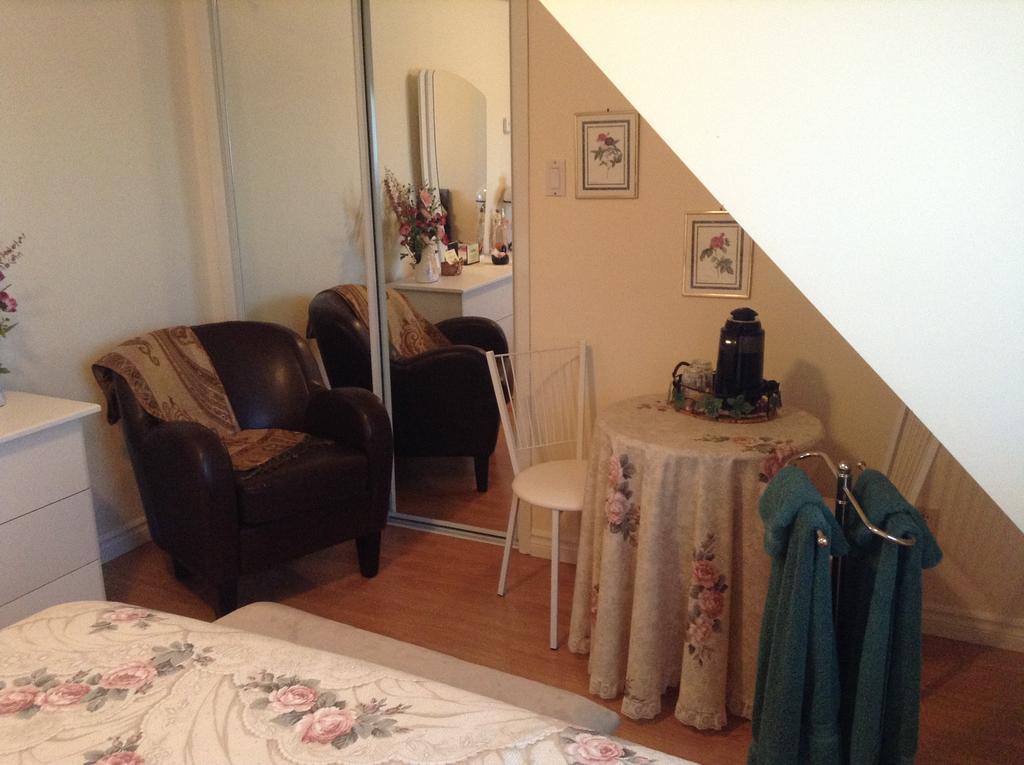Bed and Breakfast Douces Evasions Saint-Anselme Exterior foto